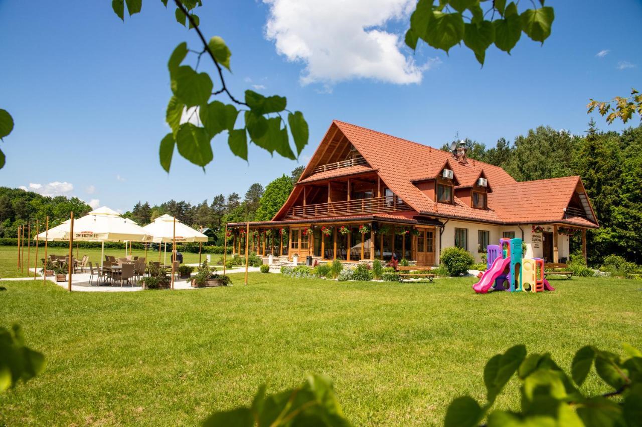 Dworek Dabrowa Guest house *