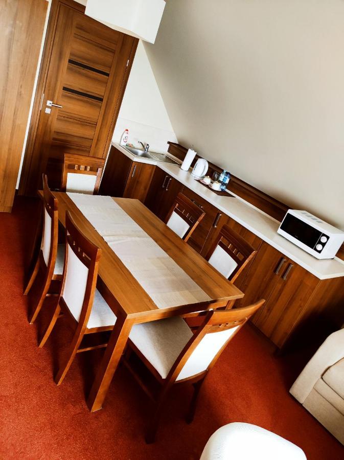 Dworek Dabrowa Guest house